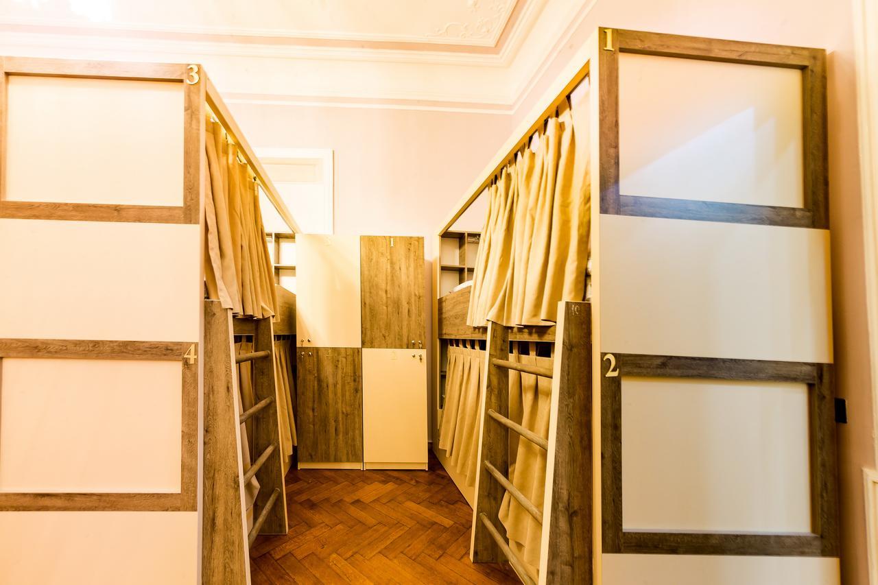 Khamsa Hostel Баку Екстериор снимка