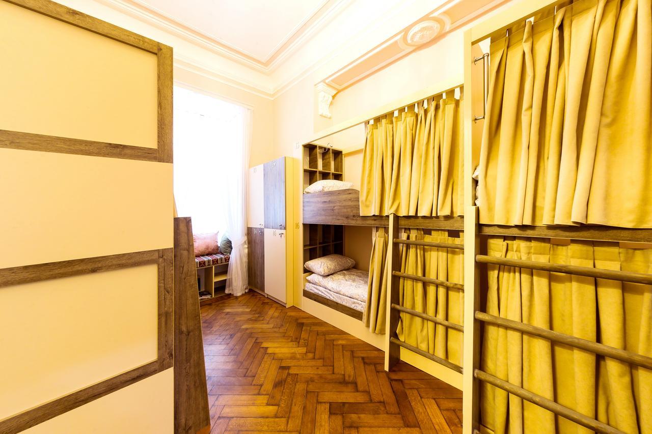 Khamsa Hostel Баку Екстериор снимка